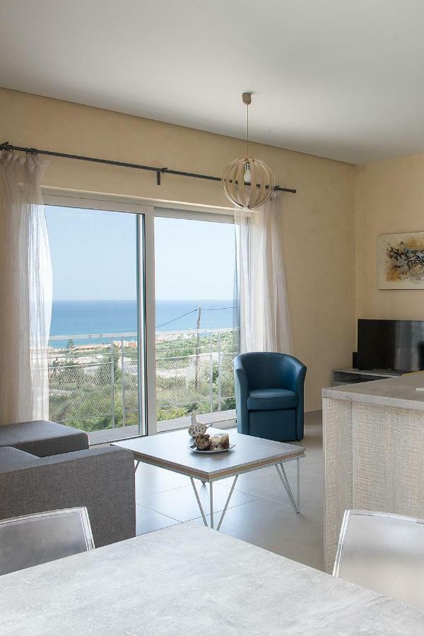 Pantanassa Villa Thalia Agia Marina Buitenkant foto